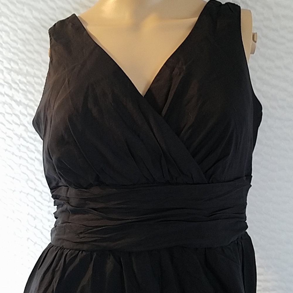 White House Black Market dress - Picture 2 of 8